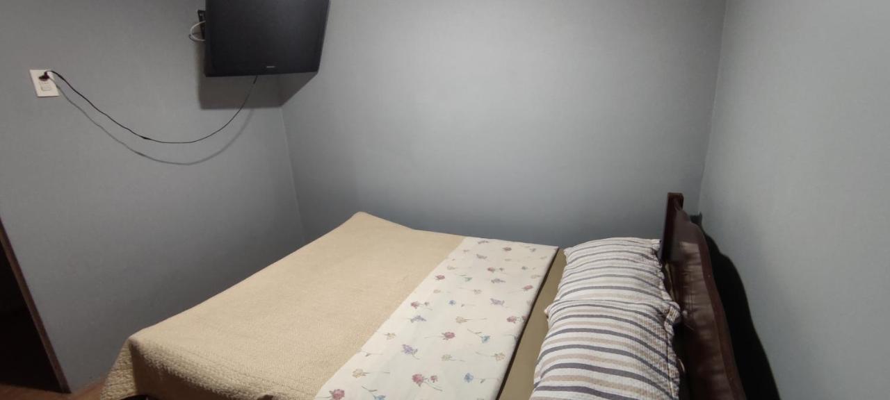 Hostal Arica 2 Bagian luar foto